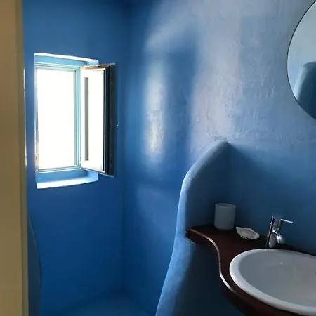 ヴィラ G & K's Blue And Yellow Suites *